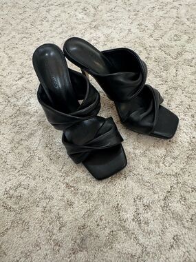 Tony Bianco mule high heels